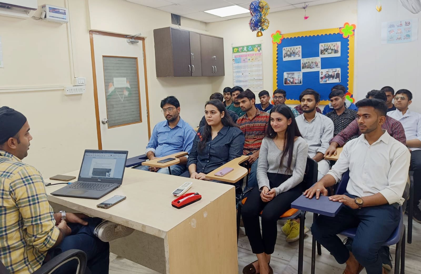 Top-10-Best-Institutes-for-Japanese-Language-Courses-In-Delhi